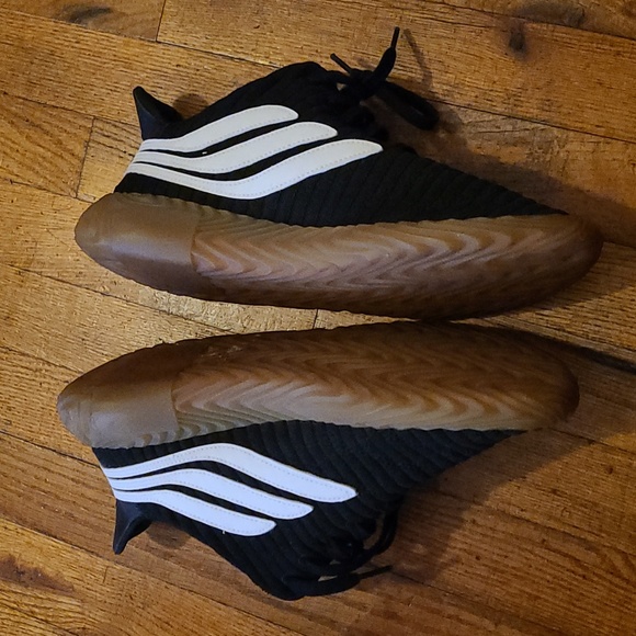 Men's Adidas - Picture 2 of 8